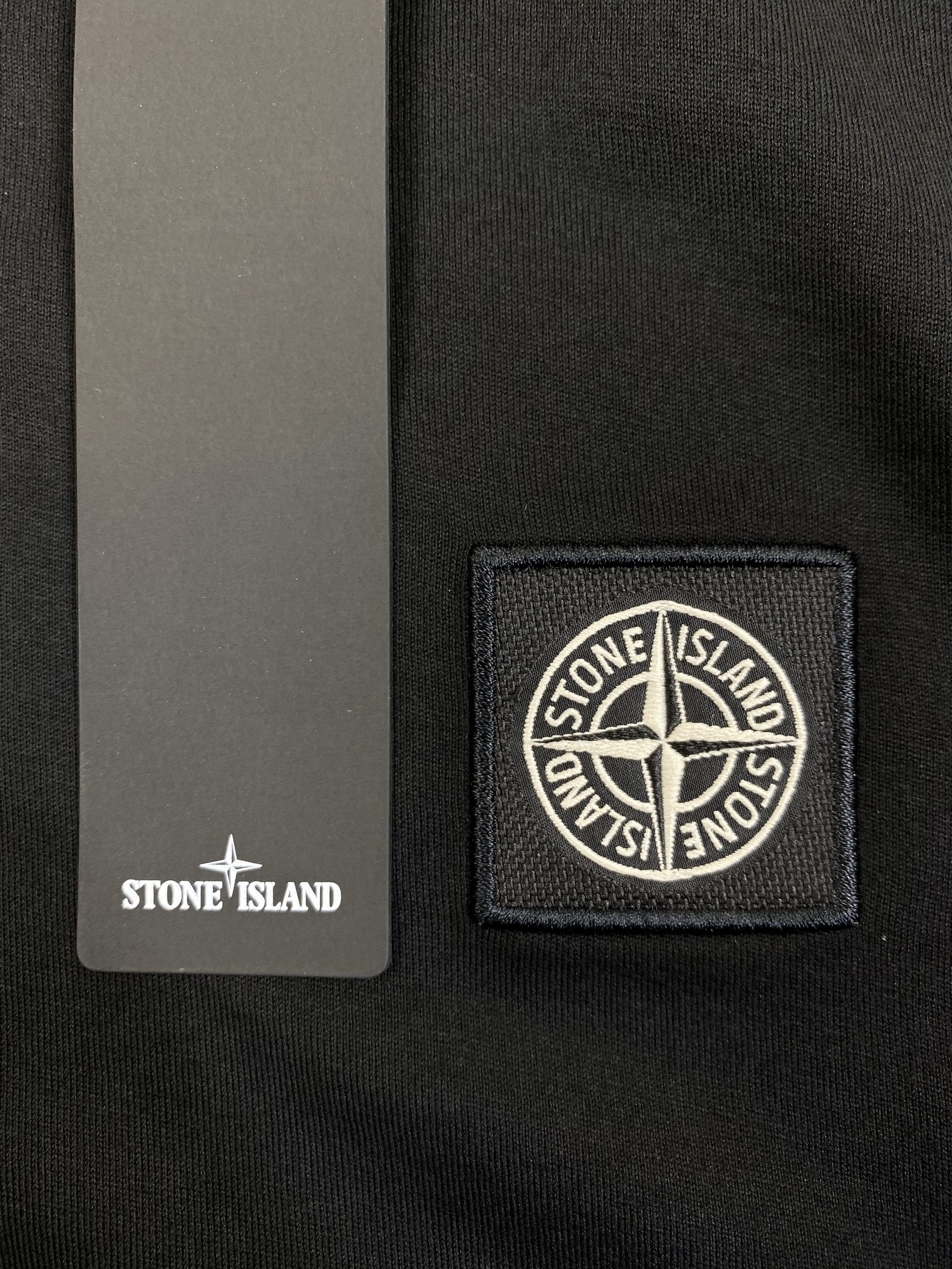 Stone Island Small Compass Badge T-Shirt Black - Esquire Clothing